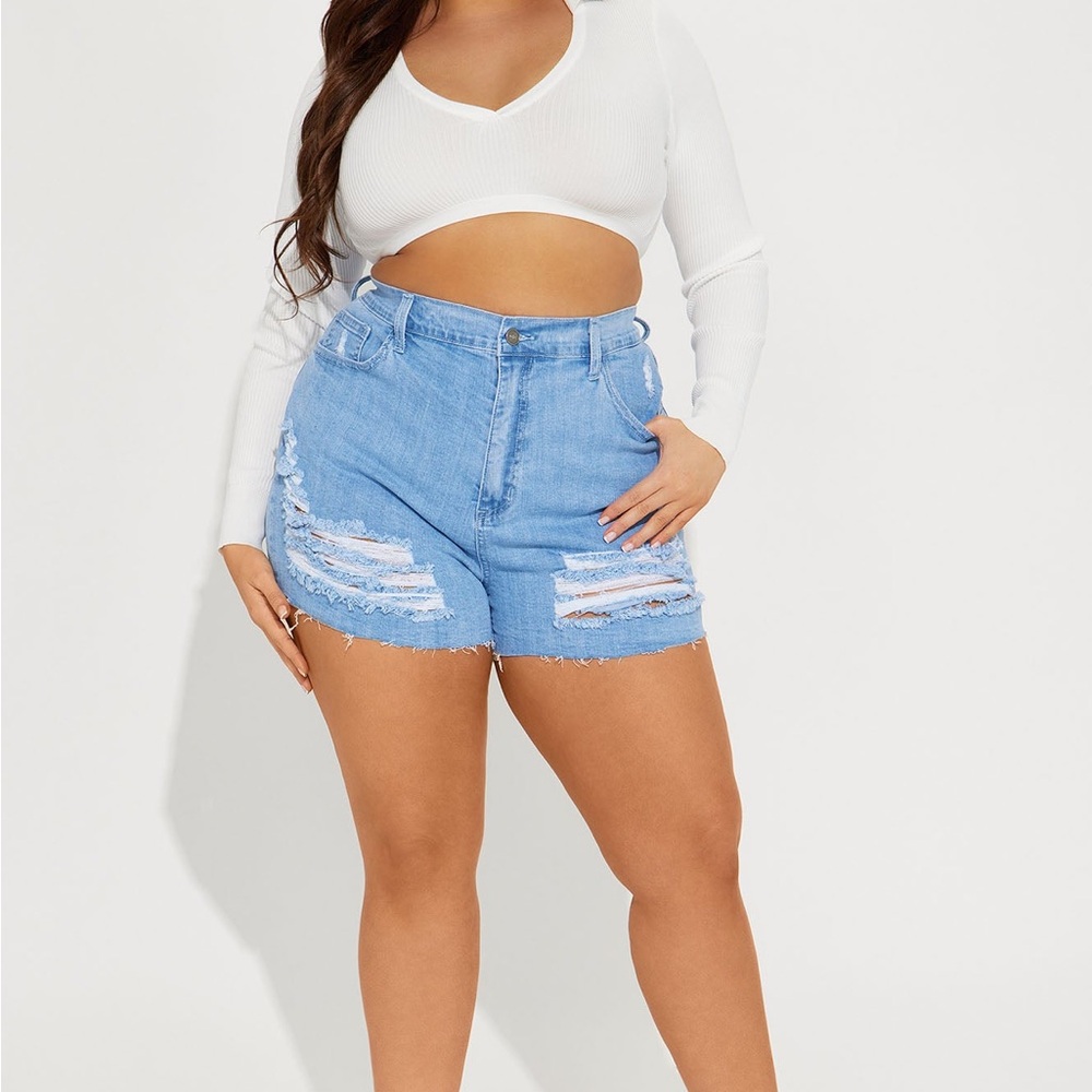 Fashion Nova Denim Jean Shorts 2X NEW